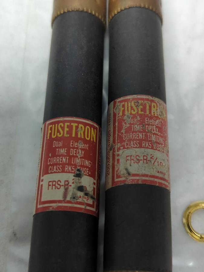 Used COOPER BUSSMANN,FRS-R-2/10,FUSETRON 2/10 AMP FUSE LOT OF 2 PRE-OWNED
