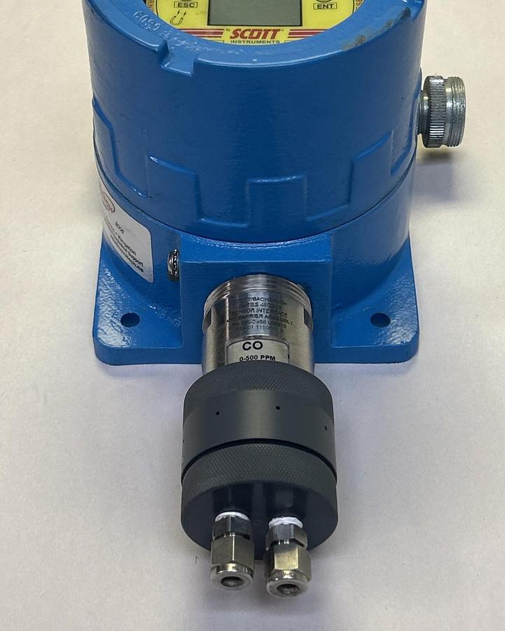Used SCOTT INSTRUMENTS,4600MB,GAS PLUS UNIVERSAL GAS TRANSMITTER