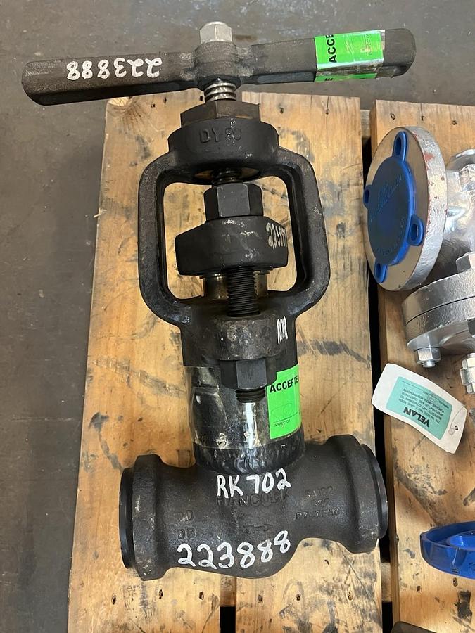 HANCOCK,7230W-3-0219,SERIES 7000 SOCKET WELD GLOBE VALVE 1-1/2" CLASS 2680