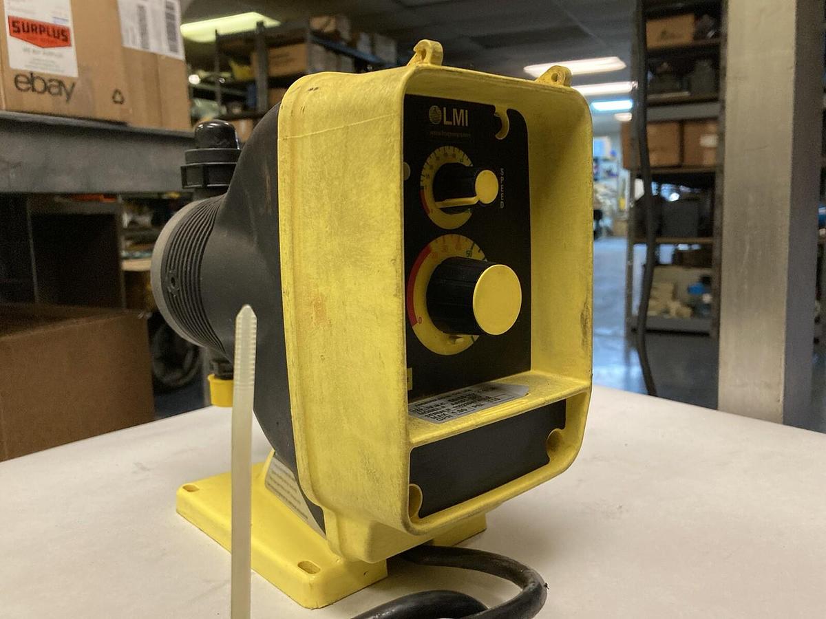 Used LMI,AA151-398SI,Metering Pump