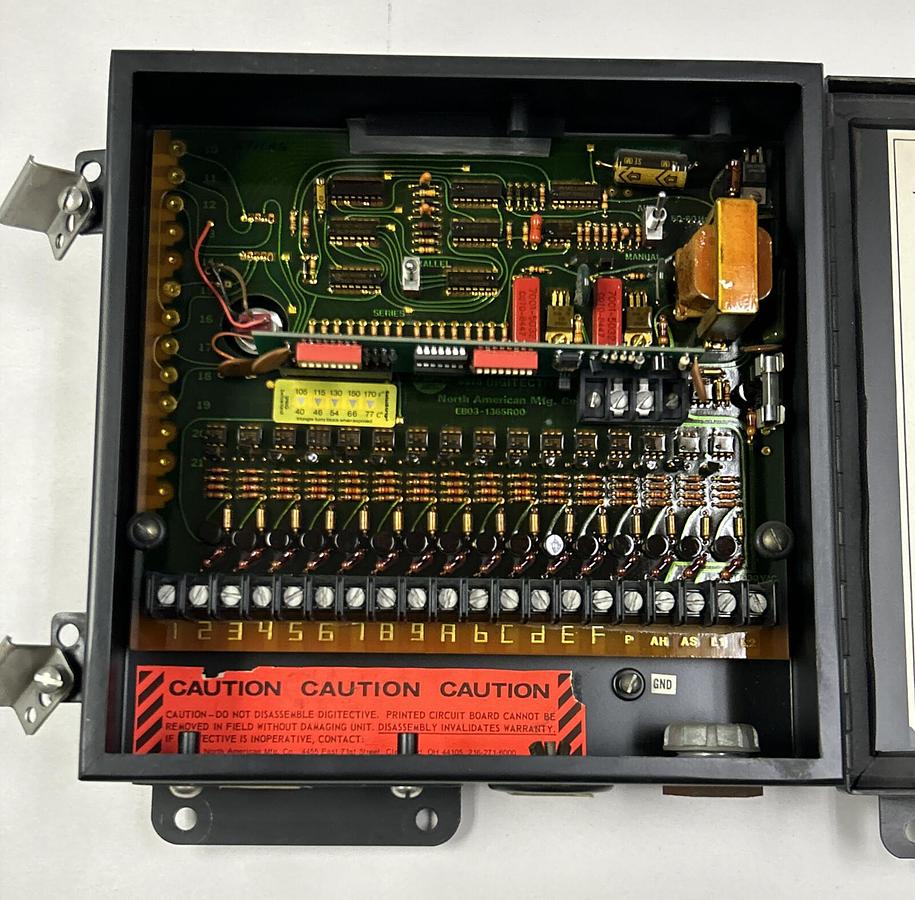 Used NORTH AMERICAN MFG,8878,DIGITECTIVE ANNUNCIATOR
