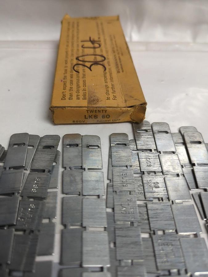 BUSSMANN,LKS60,SUPER-LAG RENEWAL LINKS 60 AMP 600 VOLT LOT OF 30 NOS