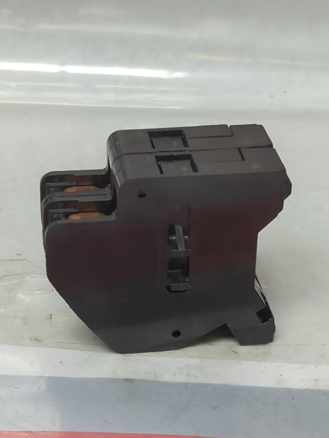 Used Square D,8903-L3L,Lighting Contactor Adder Pole Ser B 8903L3L Type L3L Pre-owned