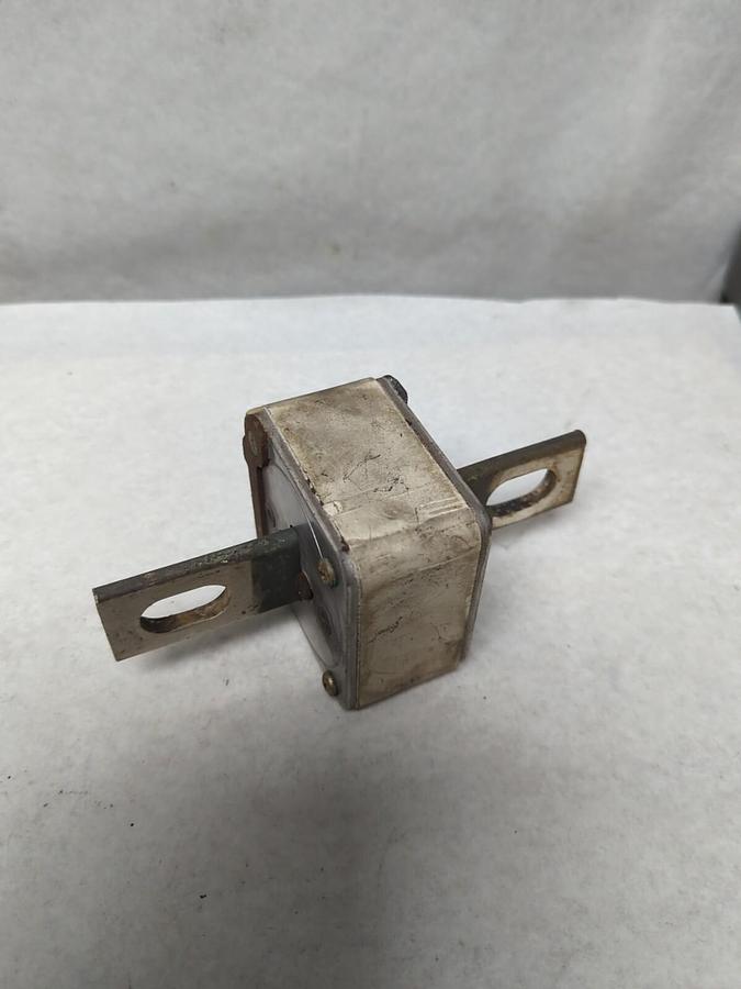 Used MILL EQUIPMENT & ENG,X737R0K8777EF,FUSE 1000 AMP 600V PRE-OWNED