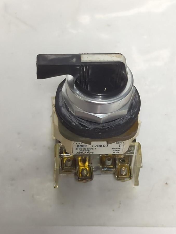 Used ALLEN BRADLEY,800T-J20KD7,SER T SELECTOR SWITCH PRE-OWNED