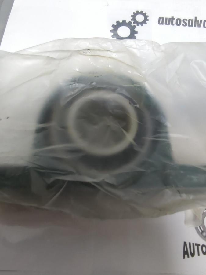 NTN,UCP208-108D1,PILLOW BLOCK BEARING 1-1/2 INCH BORE NOS