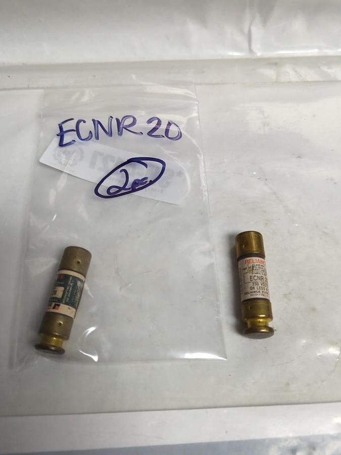 Used RELIANCE,ECNR20,TIME-DELAY 20 AMP FUSE LOT OF 2 PRE-OWNED