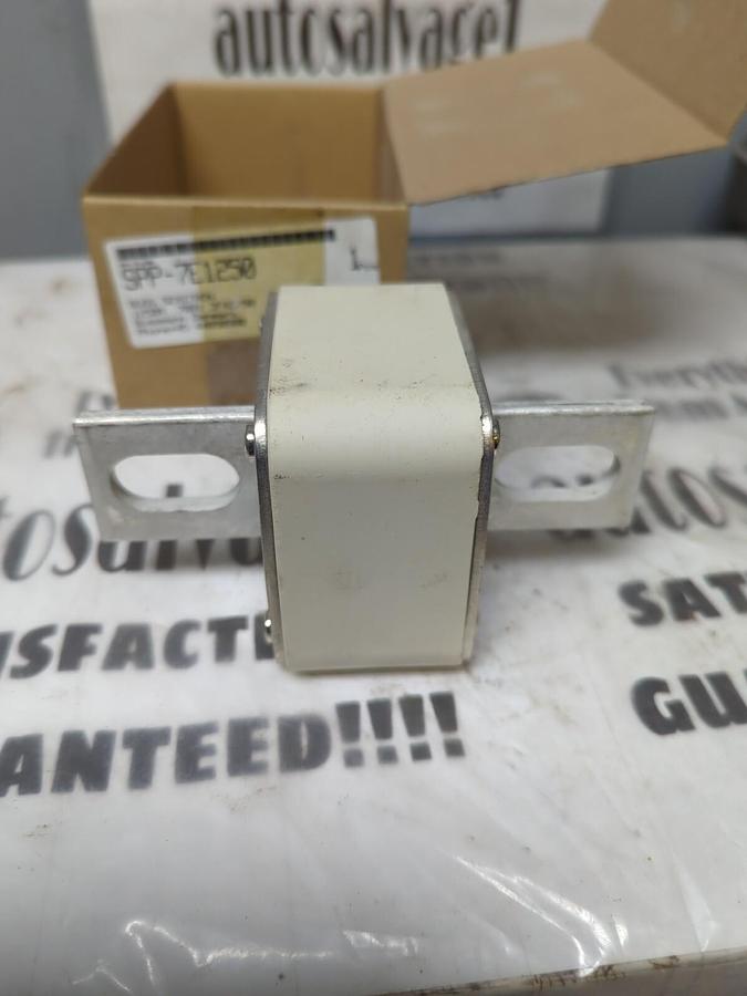 BUSS SEMITRON,SPP-7E1250,SEMI-CONDUCTOR FUSE 1250 AMPS  700 VOLTS NEW