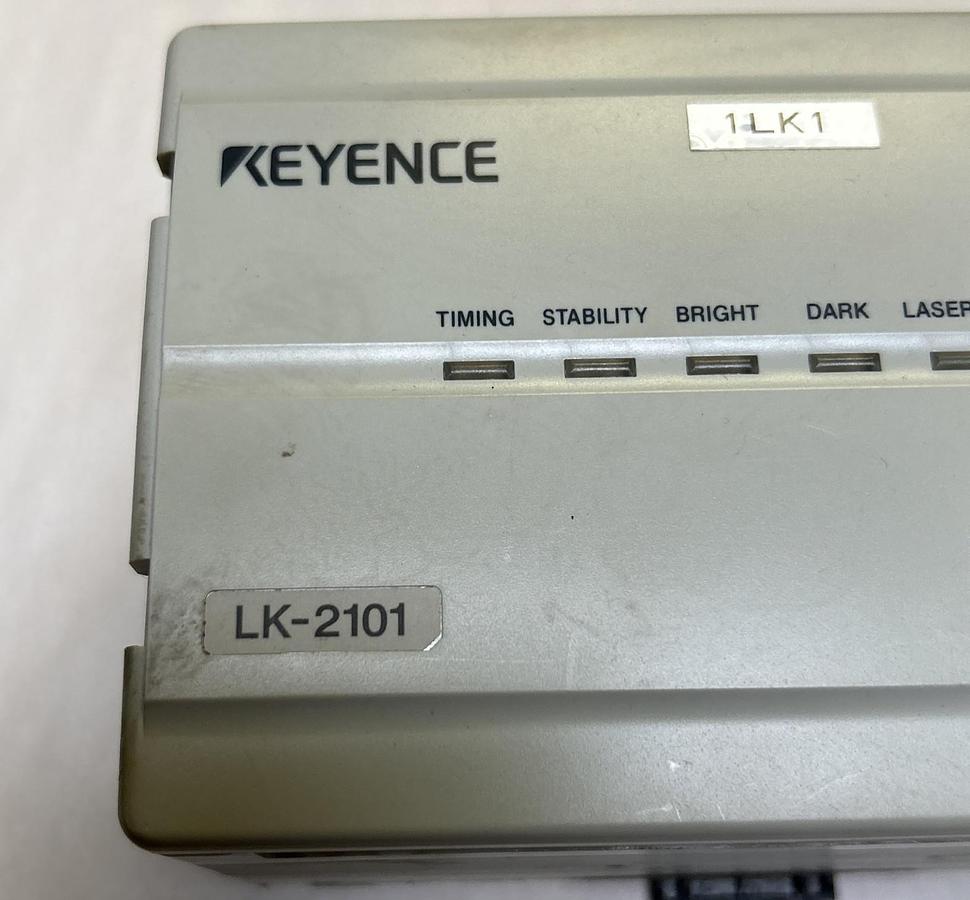 Used KEYENCE,LK-2101,CONTROLLER CCD LASER DISPLACEMENT SENSOR