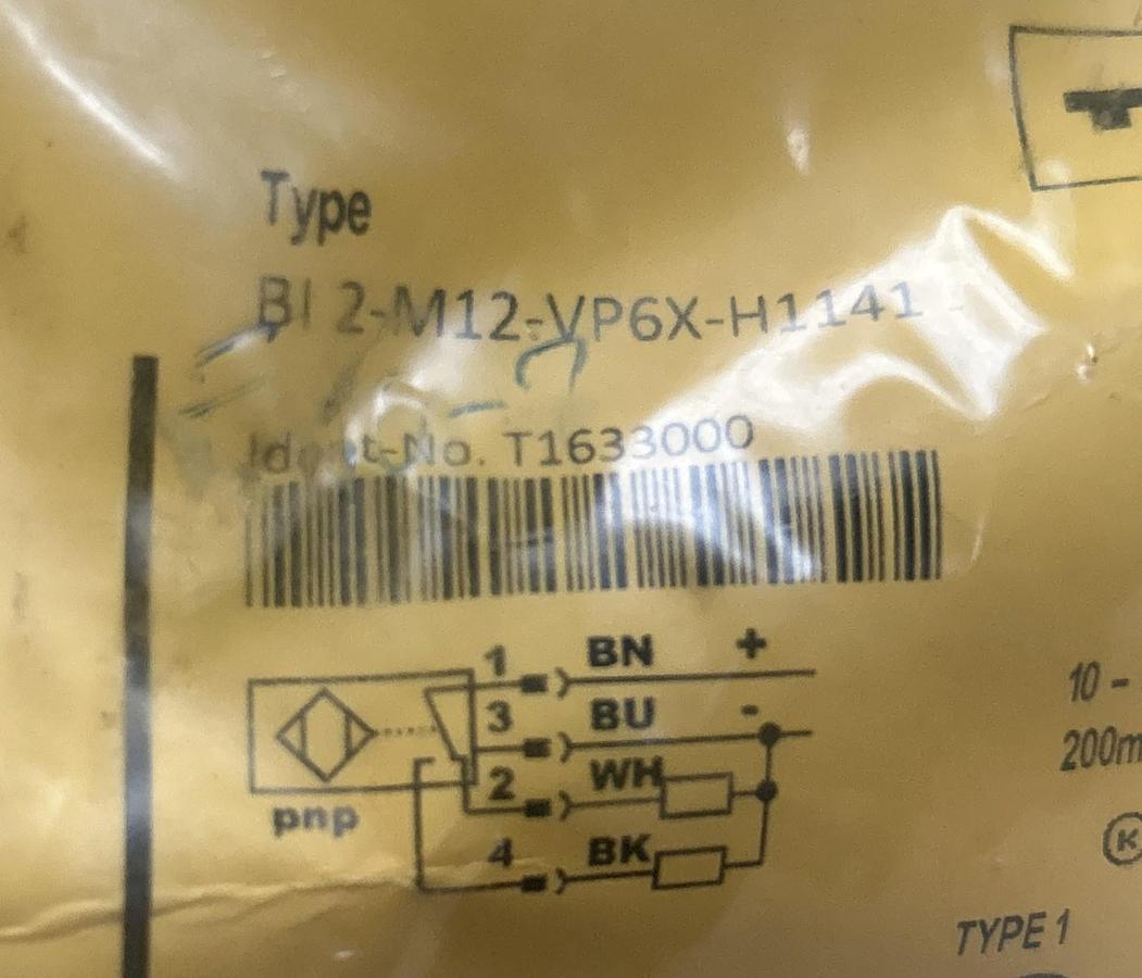 Used TURCK,BI2-M12-VP6X-H1141,PROXIMITY SENSOR NOS