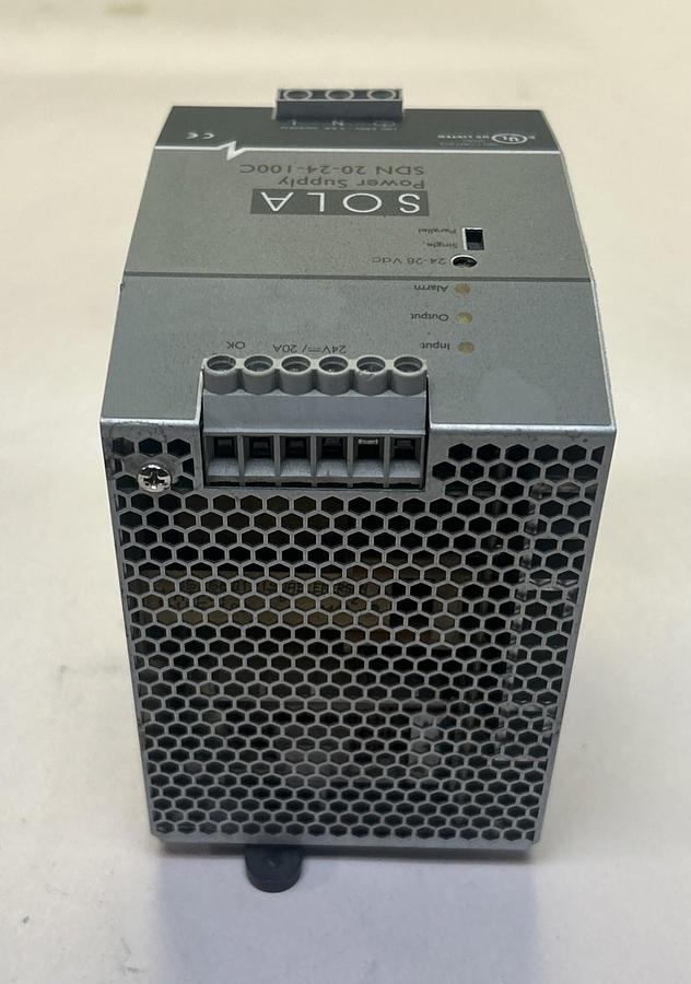 Used EMERSON,SDN20-24-100C,POWER SUPPLY