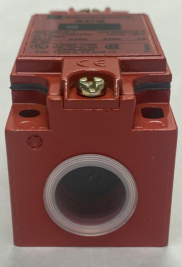 Telemecanique,XCS-A723,Safety Limit Switch NOS