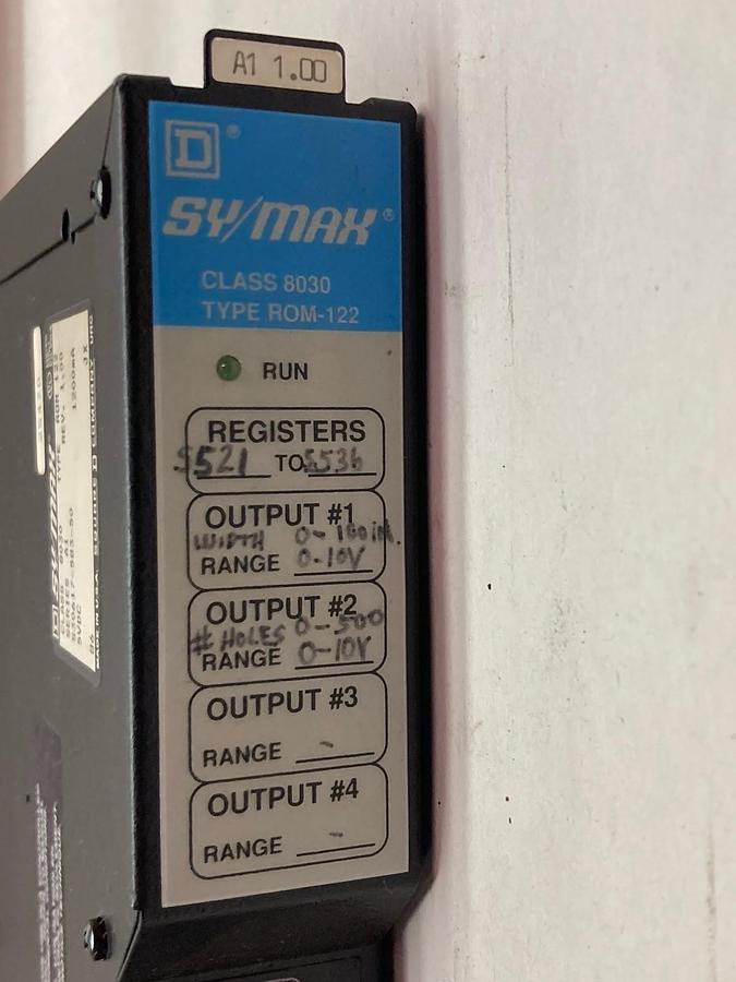 Used Square D SY/MAX,8030R0M-122,Output Module