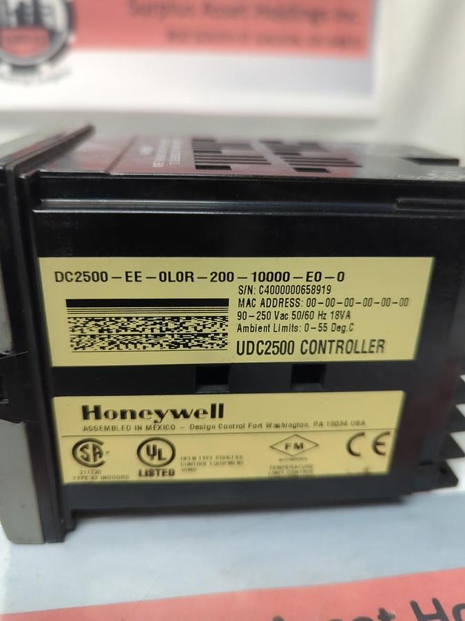 Used HONEYWELL,DC2500-EE-OLOR-200-1000-E0-0,UDC2500 DIGITAL CONTROLLER PRE-OWNED