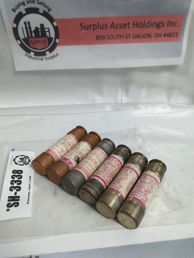 Used GOULD SHAWMUT,TR-35R,TRI-ONIC 35 AMP FUSE LOT OF 6 PRE-OWNED