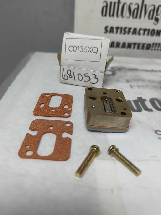 FOXBORO,C0136XQ,PNEUMATIC CONTROL RELAY NEW