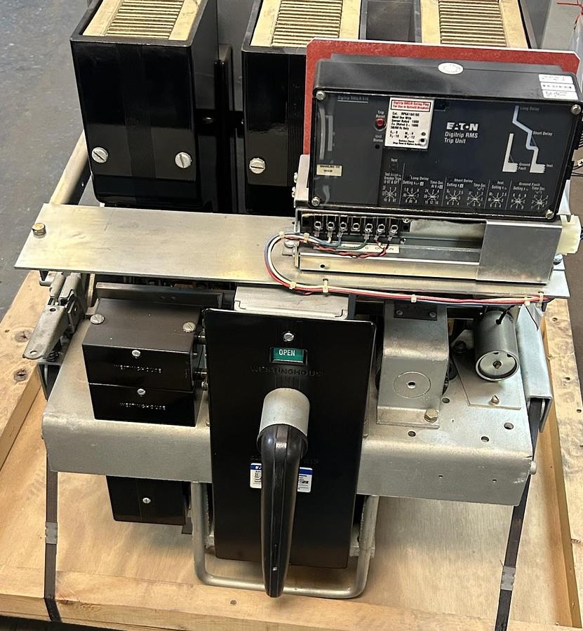 Used WESTINGHOUSE,DB-50,AIR CIRCUIT BREAKER 1600A W/ RP6A16A160 TRIP UNIT