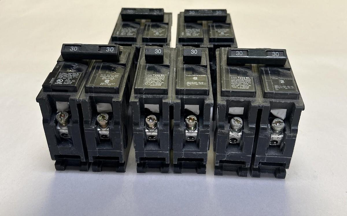 Used SIEMENS,B230,CIRCUIT BREAKER 30A 120/240V 2P LOT OF 5