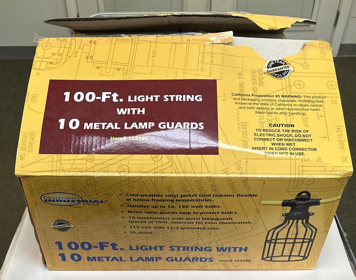 NORTHERN INDUSTRIAL,NORTHERN INDUST,100FT LIGHT STRING WITH 10 METAL LAMP GUARDS