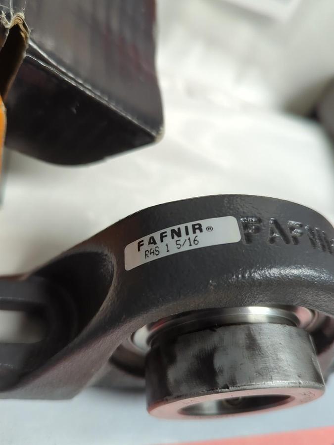 TIMKEN,RAS 1-5/16,PILLOW BLOCK BEARING INDUSTRIAL DUTY SELF LOCKING COLLAR NOS