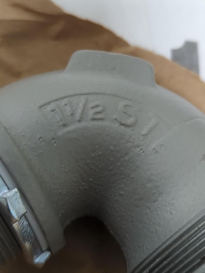 APPLETON,ST-90150,1-1/2 INCH 90 DEG LIQUID TIGHT CONDUIT CONNECTORS BOX OF 2 NEW