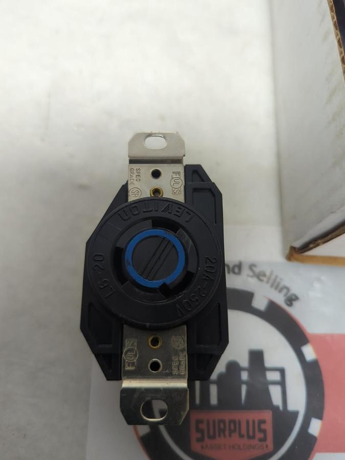 Used LEVITON,L6-20,FLUSH MOUNT LOCKING RECEPTACLE 20A 250V LOT OF 8 PRE-OWNED