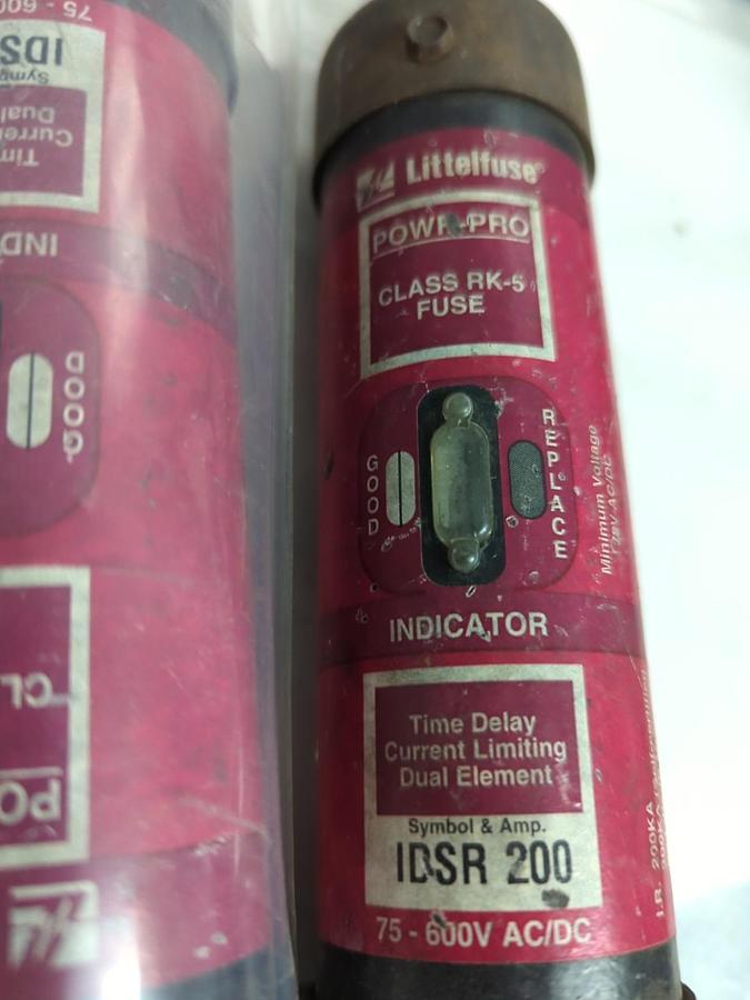 Used LITTELFUSE,IDSR200,INDICATOR 200 AMP FUSE LOT OF 3 PRE-OWNED