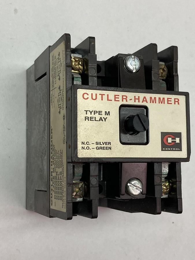 Used Cutler-Hammer,D26M-2 Type M,Relay 10A 600VAC