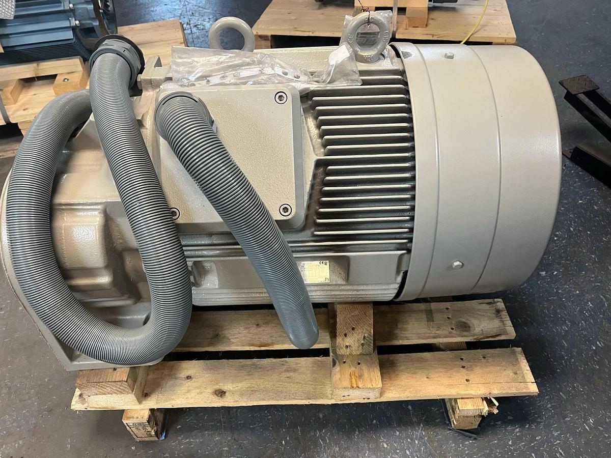 SIEMENS,1LG6-253-2AA99-Z,MOTOR 55kW 440V 250M 3582RPM 3PH
