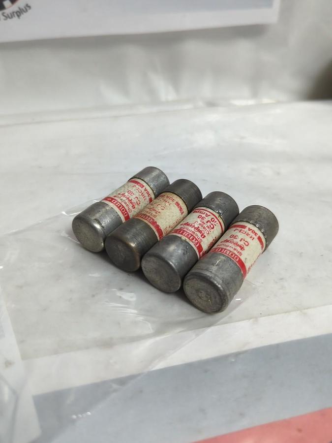 Used GOULD SHAWMUT,CJ30,AMP-TRAP 30 AMP FUSE LOT OF 4 PRE-OWNED