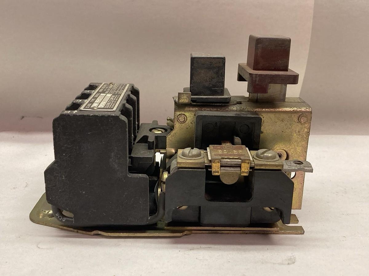 Used Square D,Class 2510 Type BG-2,Manual Starter Size M-0 Series B 600V 5 HP