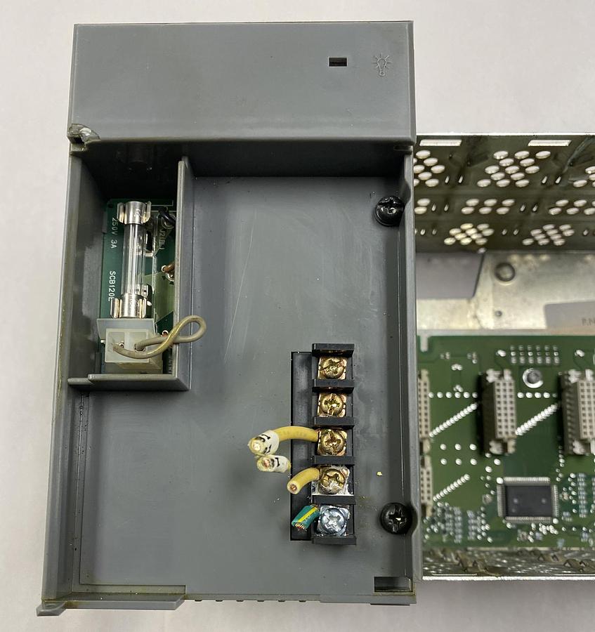 Used Allen-Bradley,1746-A7 SLC,7 Slot Chassis WITH 1746-P2 Power Supply