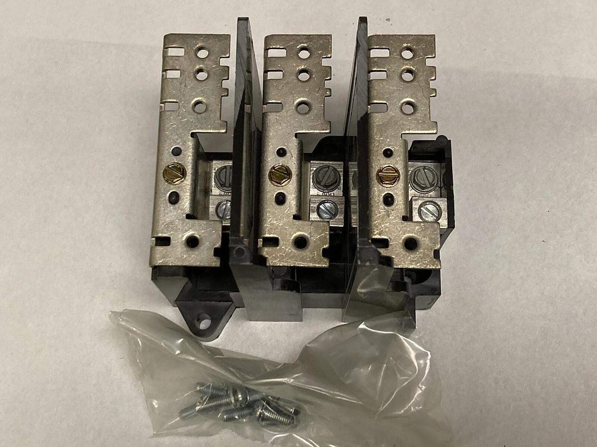 Used Eaton Cutler Hammer,17-20958 30/60A,3-Pole Fuse Base