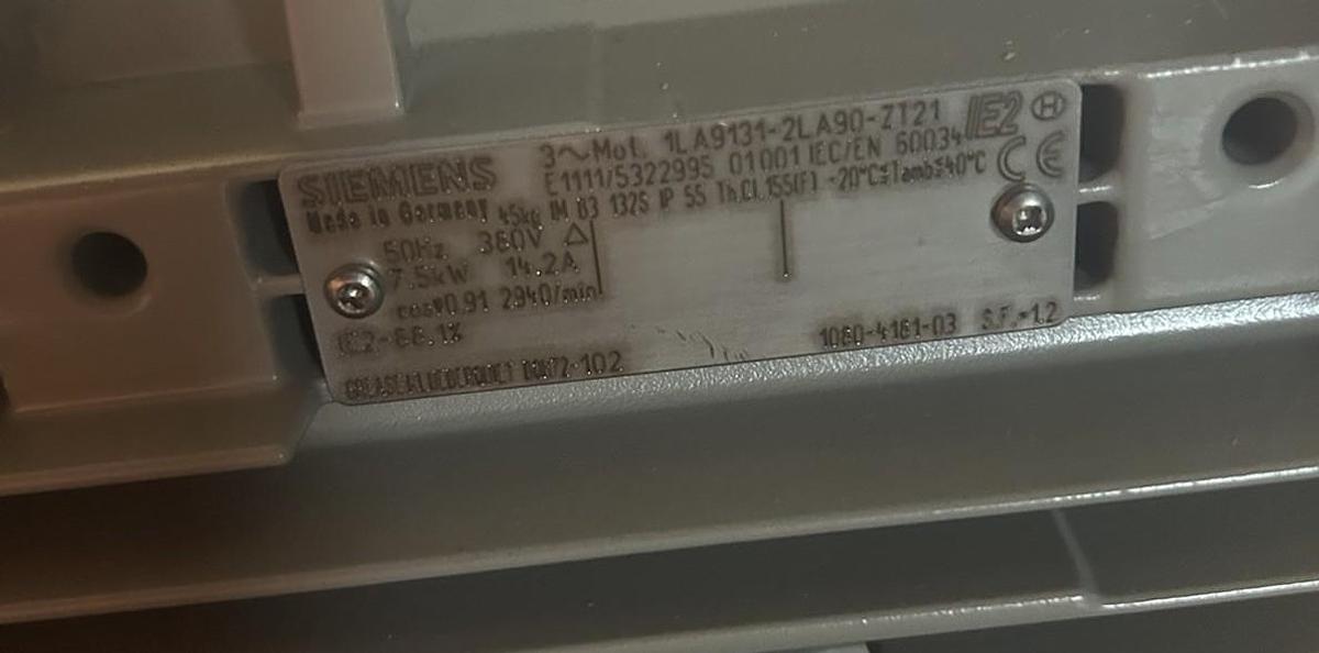 SIEMENS,1LA9131-2LA90-ZT21,MOTOR 7.5KW 360V 2940RPM 3PH 132S FRAME