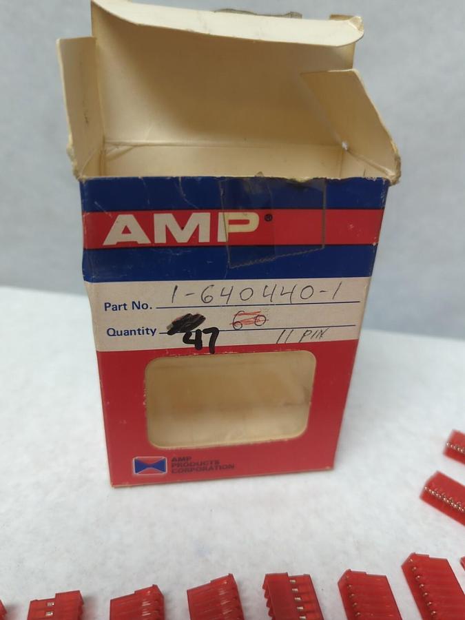 AMP,1-64044-01,CONNECTOR HOUSING 11 PIN LOT OF 47 NOS