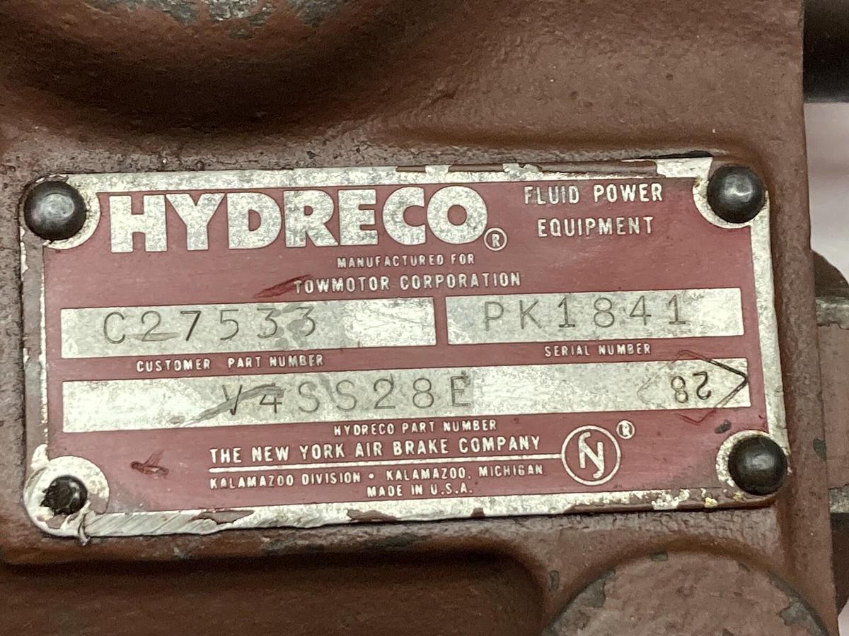 Used Hydreco,V4SS28E,2-Spool Hydraulic Valve