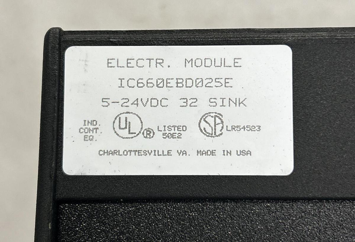 Used GE FANUC,IC660EBD025E,GENIUS BLOCK SINK I/O MODULE