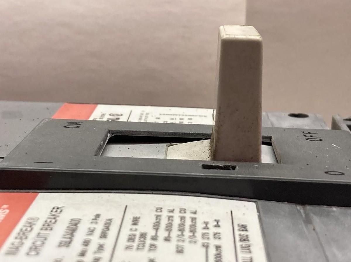 Used GE Spectra,SGLA34AI0400,Circuit Breaker 400Amp 480VAC