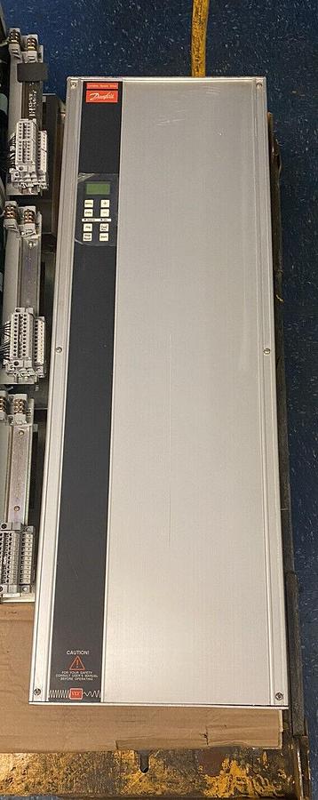 Used DANFOSS,175H4425,VARIABLE SPEED DRIVE 440-500V 30HP