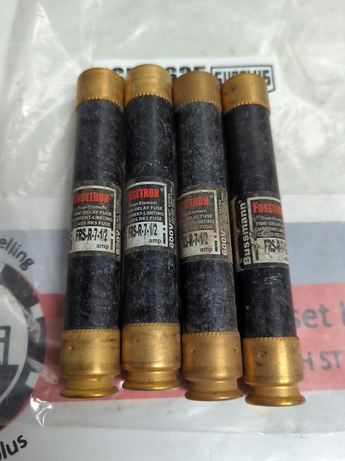 Used COOPER BUSSMANN,FRS-R-7-1/2,FUSETRON 7-1/2 AMP FUSE LOT OF 4 PRE-OWNED