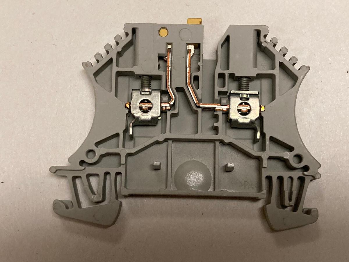 Used Allen Bradley,1492-JKD3,Terminal Block  Lot of 9