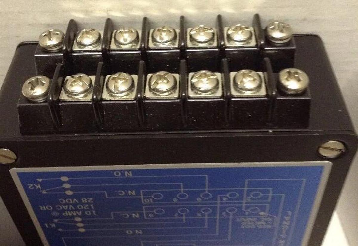 International Instruments,2548,Microammeter W/ Model 4000-210 Power Pac