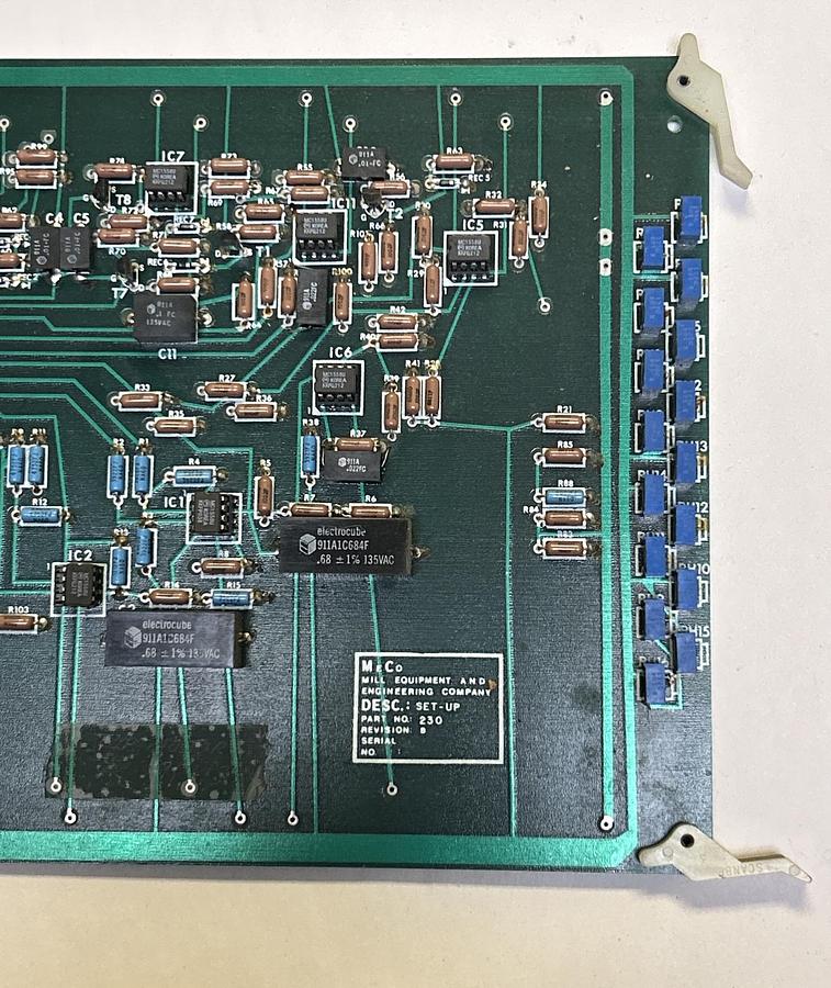 Used MILL EQUIPMENT,230,SET-UP BOARD