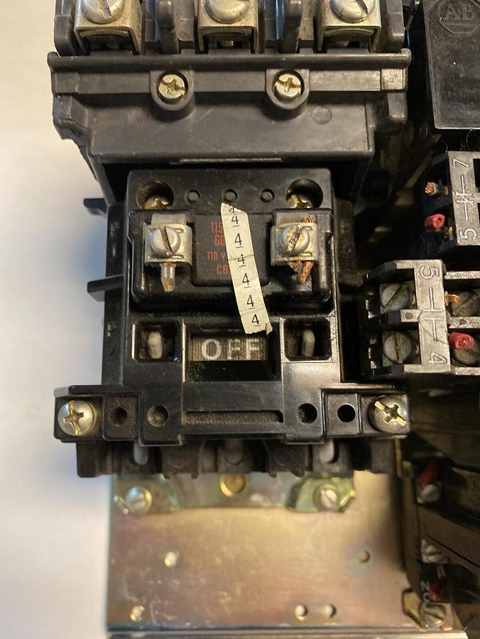 Used Allen-Bradley,505-AOD,Ser C Size 0 Reversing Starter 18AMP 600VAC 120V Coil