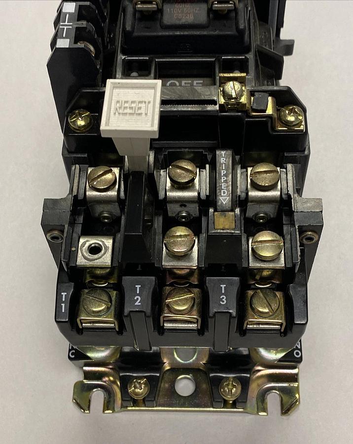 Used ALLEN BRADLEY,509-BOD,SER B SIZE 1 FULL VOLTAGE NON-REVERSING STARTER 27A 600V