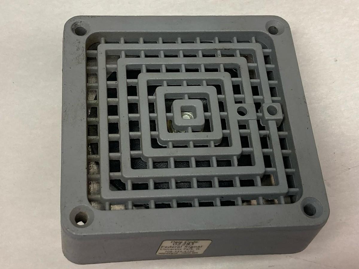Used Federal Signal,Model: 850,Vibratone Horn 120V Series B1