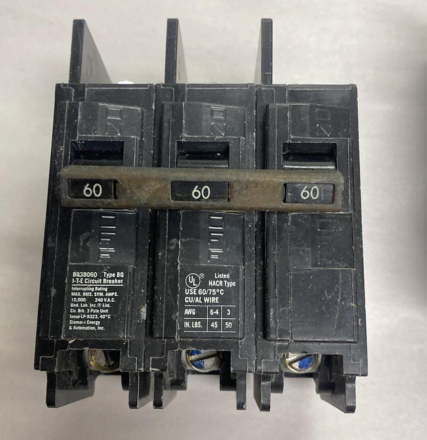 Used SIEMENS,BQ38040,Circuit Breaker 40A 240V Lot Of 2
