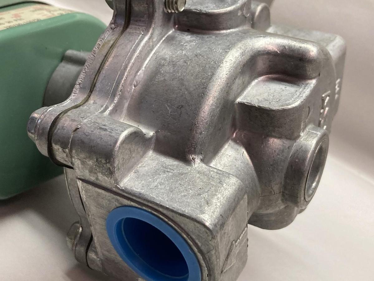 Asco,8042C45,Solenoid Valve 110-120V 50/60HZ 20 PSI 1-1/4 Inch