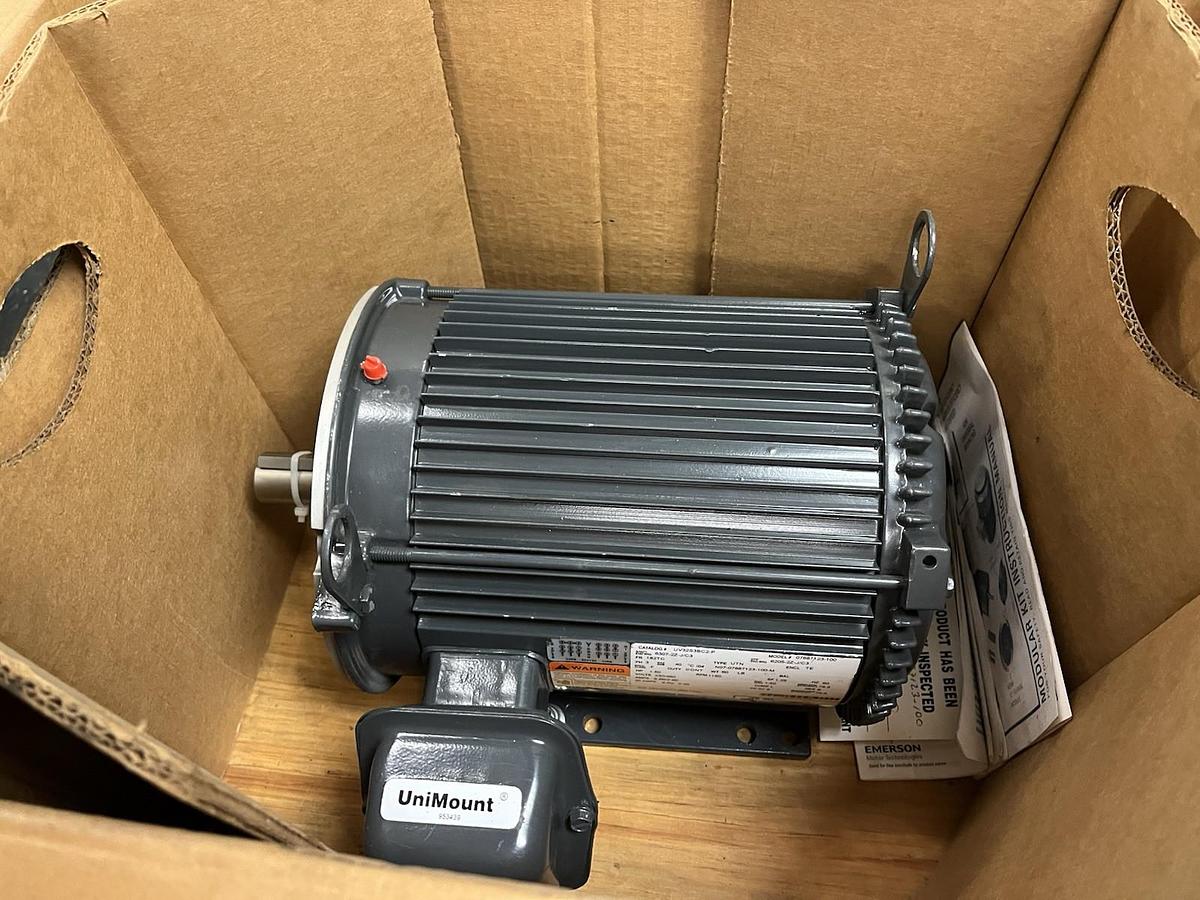 EMERSON US MOTORS,UV32S3BC2-P,ELECTRIC MOTOR UTN 1.5HP 1160RPM 3PH 182TC
