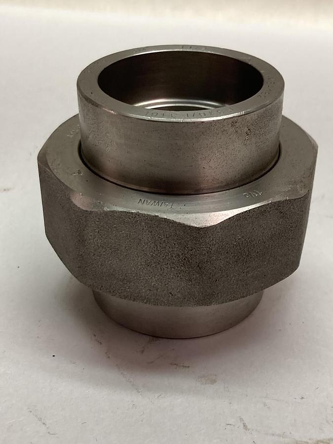 Steel Union,A/SA182 SP-83,Coupler 3M 1 1/2 Inch